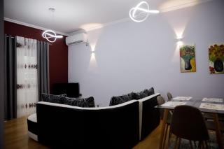 Spacious Modern Apartment with Stunning Town Views - Gjirokastër - 4