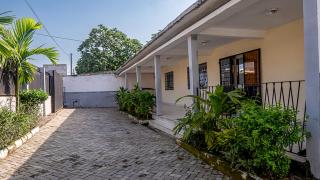 Maison moderne et cosy en plein centre ville de Douala - 6