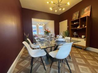 Superb Stylish 2 Bedroom Home in Ormskirk - Ormskirk - 3