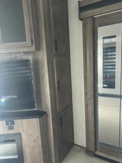 Raleigh RV Living- Sleeps 8 - 5