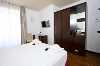 Gemini Rooms - 6