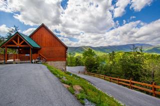 Poolin Around By Avada Properties - Pigeon Forge - 6