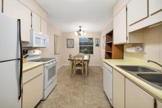 1055 College - Saint Simons Island - 5