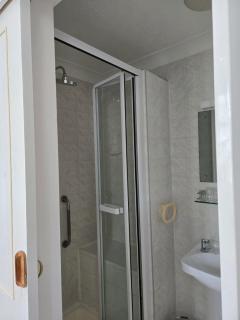 Shoreline Accommodation - Bournemouth - 6