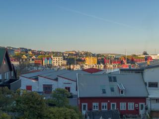 Marina View in Central Tórshavn - 0