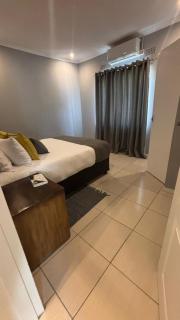 Thito Manor Apartment - Maun - 6