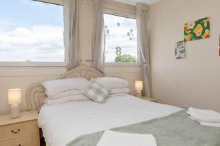 Room in Bungalow - Cozy Edinburgh Bungalow every 5 min buses to city centre free parking - Edimburgo - 5