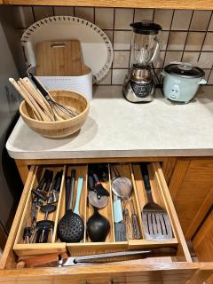 Nature's Nest - Woodland Retreat - Fireplace - Quiet and Cozy - 9