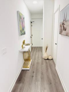 Bright & Cozy 1 Bedroom Retreat - Vaughan - 5