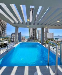 Departamento Moderno, a unos pasos del malecón de Mazatlán - Mazatlán - 0
