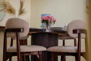 Spacious 1BR Apartment in Kilimani, Walk to Yaya Centre - Nairobi - 1