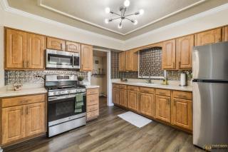 Cozy Evanston Villa with cinema and massage sofa - Evanston - 3