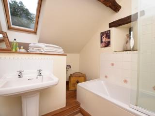 2 Bed in Hope PK431 - Aston - 2