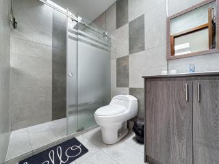 Villa Gran Encuentro Space and Comfort y 2 garages - Cuenca - 7