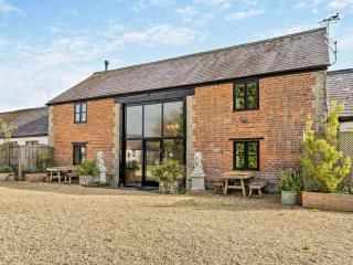 3 Bed in Shaftesbury 95685 - Sedghill - 0