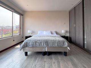 Villa Gran Encuentro Space and Comfort y 2 garages - Cuenca - 1