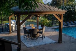 Mountain Villa in San Diego - Pool & Waterslide, Spa, Pickle Ball, Game room - 3