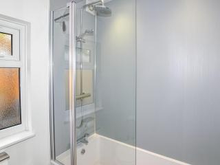 3 Bed in Whitstable WCC07 - Whitstable - 2