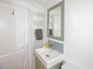 3 Bed in Whitstable WCC07 - Whitstable - 1