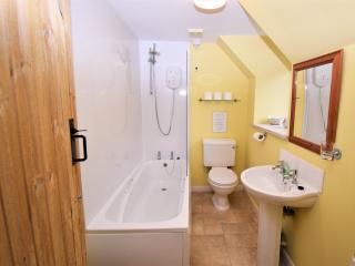 2 Bed in Cosheston FB059 - Cosheston - 4