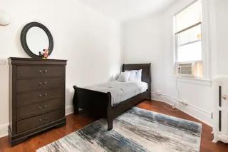 Cool 3 BR for U Near Manhattan View, 15 Min to NYC - West New York - 2