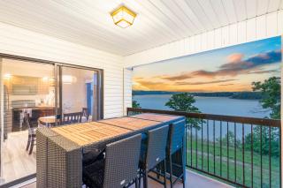 Lakefront Oasis - Amazing Views - Kimberling City - 9