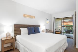 Lakefront Oasis - Amazing Views - 6