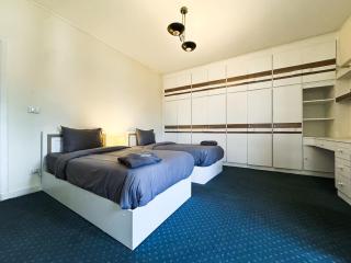 Modern 3BR Apartment Family Friendly Stay - Caïro - 3