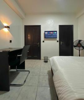 Central 2-bedroom condo in the heart of Wuse II - Abuja - 5