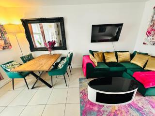 PopHaus Central Brighton - Glam Pad by the Station - Brighton & Hove - 4
