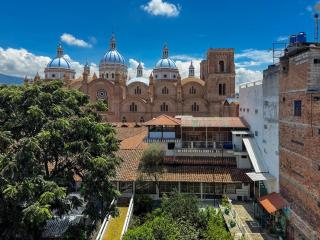 Panoramic Loft Unique Windows and Views - Cuenca - 7