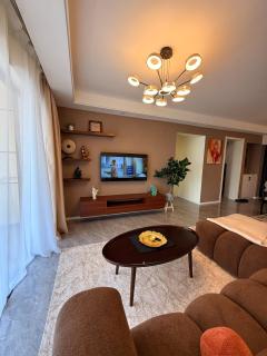 Spacious 1BR Apartment in Kilimani ,Walk to Yaya Centre - Nairobi - 0