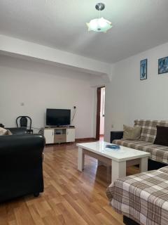 JEA House - Pogradec - 4
