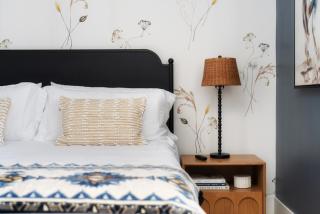 Heated Pool, Game Room, Outdoor Movies, Mins to Downtown, Sleeps 14 - Austin - 9
