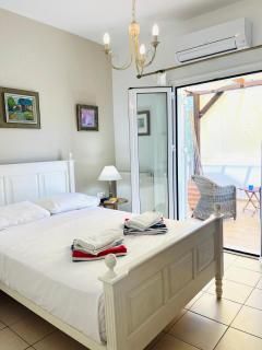 Secluded Villa with Private Pool Almyrida - Almyrida - 1