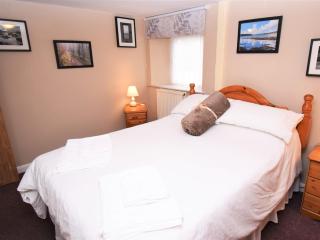 2 Bed in Cosheston FB060 - Cosheston - 6