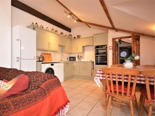2 Bed in Glastonbury THEOL - Stawell - 3