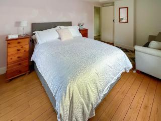 Sandy Toes Cottage - - 1
