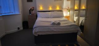 Lovely room like a home away home near the airport - Wythenshawe - 6