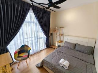 Midas Brand New Modern Vintage 1BR 2-5pax - Masai - 6