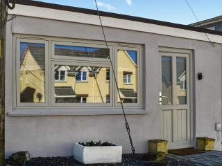 Rosebud Beach Hut - Otterham - 2