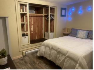 Cozy 1BR Private Unit w Patio Parking - 3