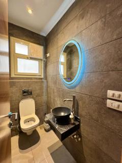 Make yourself at home - Sheikh Zayed - 6
