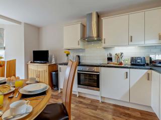2 Bed in Tenby FB229 - Tenby - 7