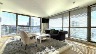 Luxury City Penthouse Mailbox 2BR Free Parking - Birmingham - 0
