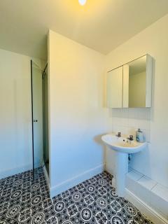 Twin Farms Apartment, Super location, with parking - Kenton - 7