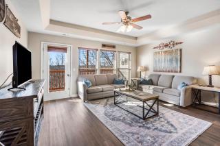 Oak Lane Escape - Branson - Resort Condo on Golf Course with Endless Amenities - Branson West - 4