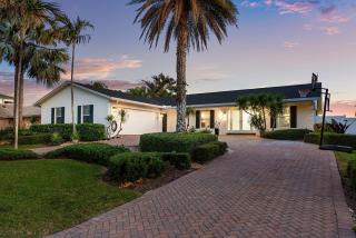 Waterfront Boat Slip Walk to Beach Updated - Boynton Beach - 6