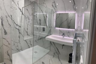 Legend Majestic - Parking Privé GRATUIT- Climatisation - Gare - Centre Ville - FIBRE - 4