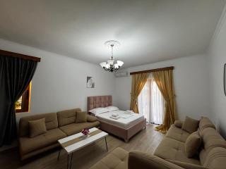 Laura Guest House - Ksamil - 9